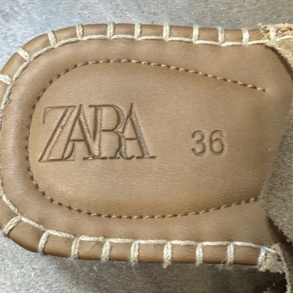 Zara Suede Leather Espadrille Sandals Tan Ankle Strap Flat Boho EU 36 US 6